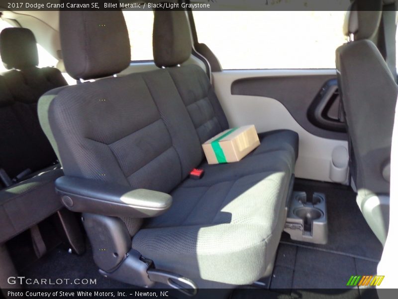 Billet Metallic / Black/Light Graystone 2017 Dodge Grand Caravan SE