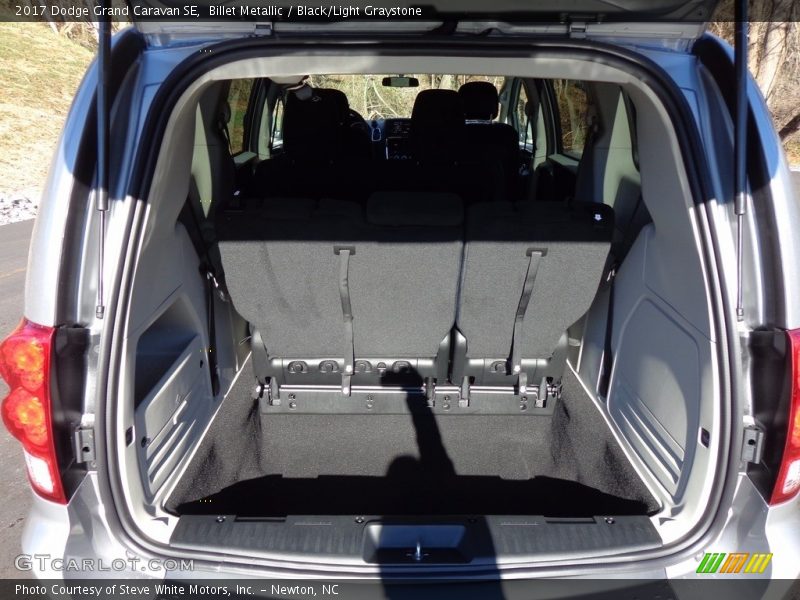 Billet Metallic / Black/Light Graystone 2017 Dodge Grand Caravan SE