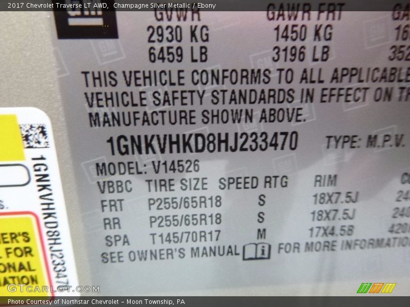 Champagne Silver Metallic / Ebony 2017 Chevrolet Traverse LT AWD