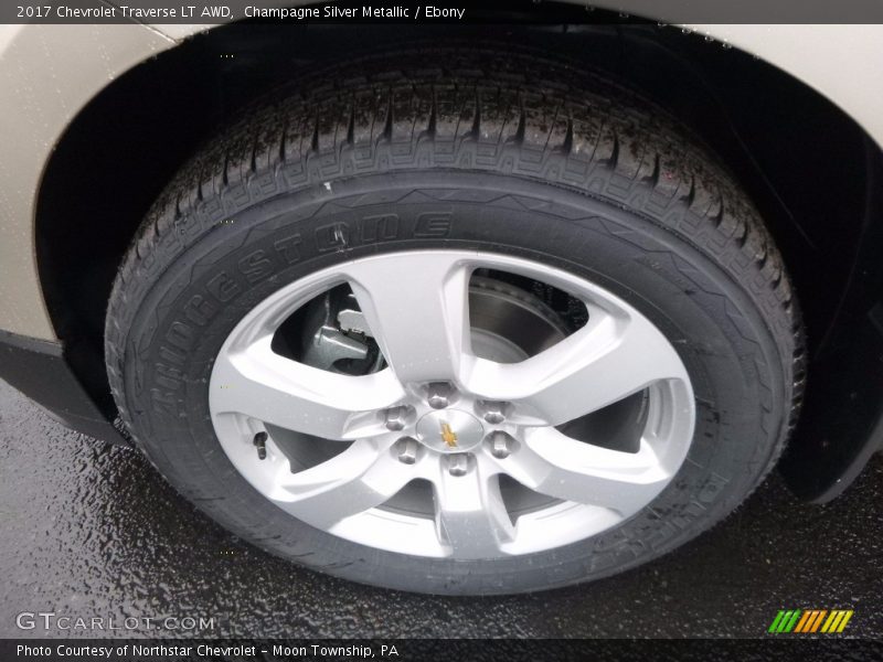 Champagne Silver Metallic / Ebony 2017 Chevrolet Traverse LT AWD