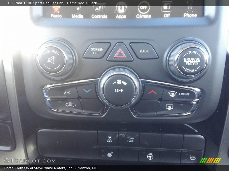 Controls of 2017 1500 Sport Regular Cab