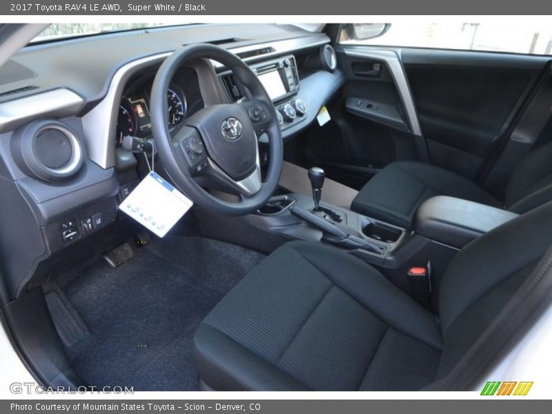 Super White / Black 2017 Toyota RAV4 LE AWD