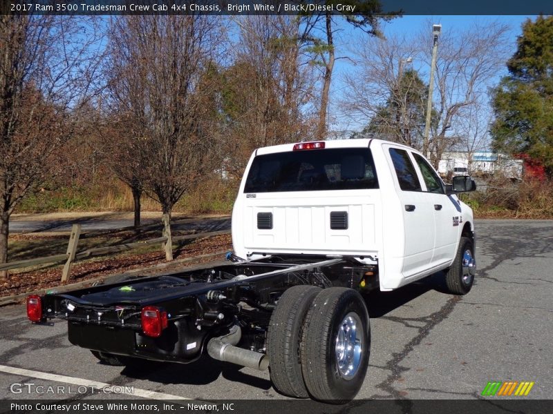 Bright White / Black/Diesel Gray 2017 Ram 3500 Tradesman Crew Cab 4x4 Chassis