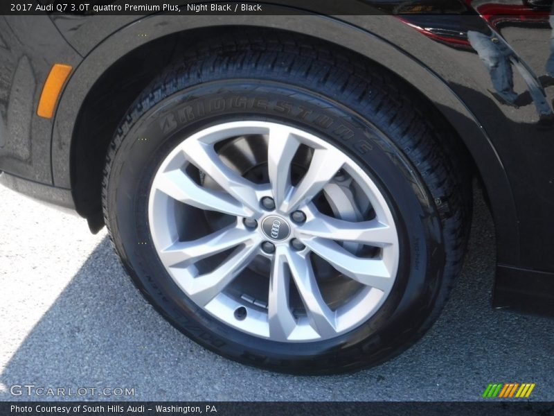 Night Black / Black 2017 Audi Q7 3.0T quattro Premium Plus