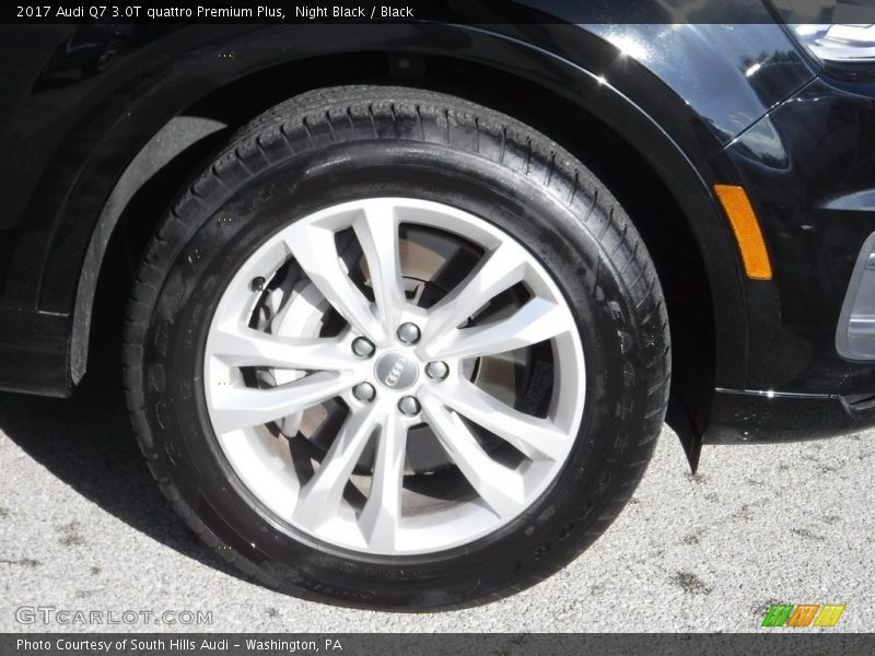 Night Black / Black 2017 Audi Q7 3.0T quattro Premium Plus