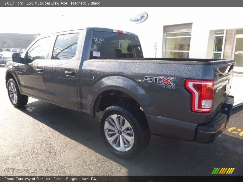 Magnetic / Black 2017 Ford F150 XL SuperCrew 4x4