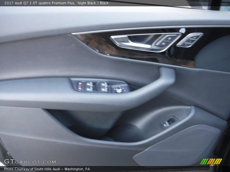 Night Black / Black 2017 Audi Q7 3.0T quattro Premium Plus