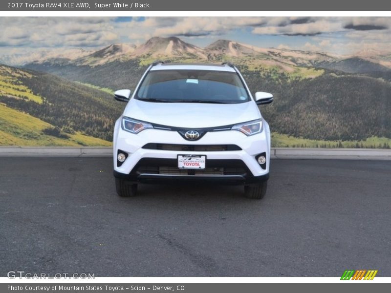 Super White / Black 2017 Toyota RAV4 XLE AWD