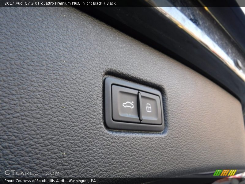 Night Black / Black 2017 Audi Q7 3.0T quattro Premium Plus