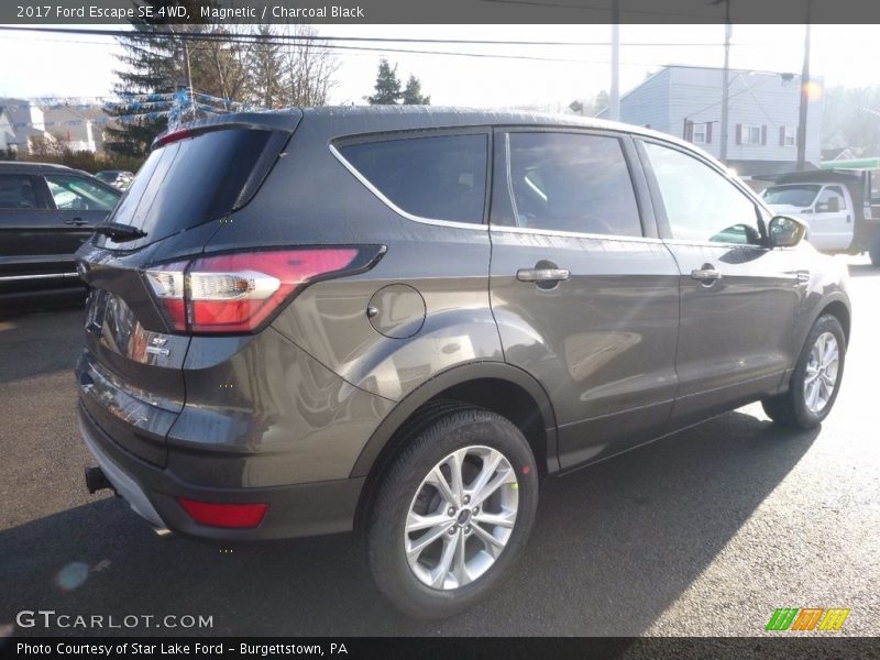 Magnetic / Charcoal Black 2017 Ford Escape SE 4WD
