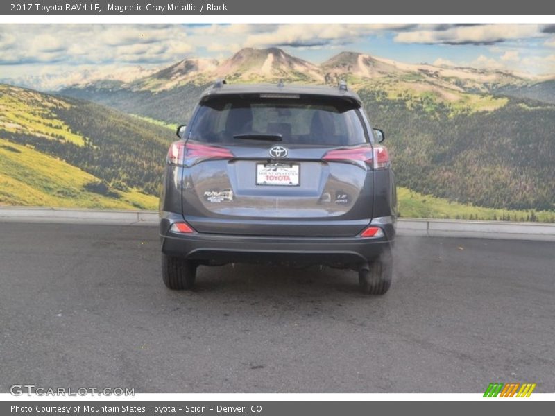Magnetic Gray Metallic / Black 2017 Toyota RAV4 LE