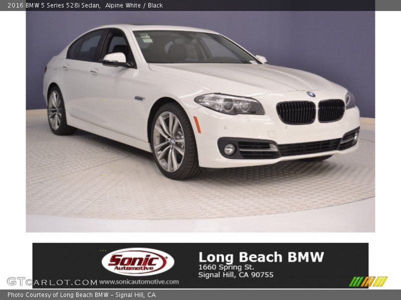 Alpine White / Black 2016 BMW 5 Series 528i Sedan