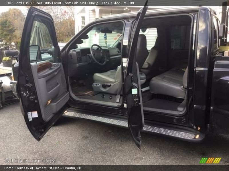 Black / Medium Flint 2002 Ford F350 Super Duty Lariat Crew Cab 4x4 Dually