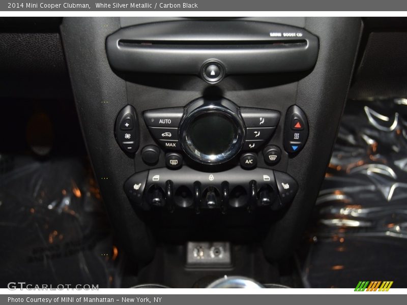 White Silver Metallic / Carbon Black 2014 Mini Cooper Clubman