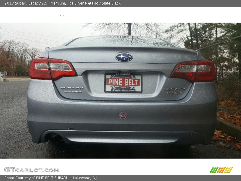 Ice Silver Metallic / Slate Black 2017 Subaru Legacy 2.5i Premium