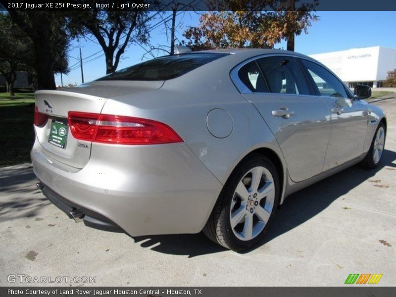 Ingot / Light Oyster 2017 Jaguar XE 25t Prestige
