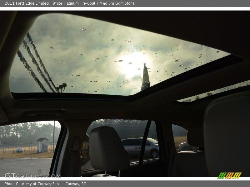 White Platinum Tri-Coat / Medium Light Stone 2011 Ford Edge Limited
