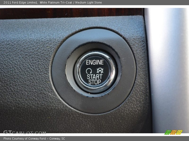 White Platinum Tri-Coat / Medium Light Stone 2011 Ford Edge Limited