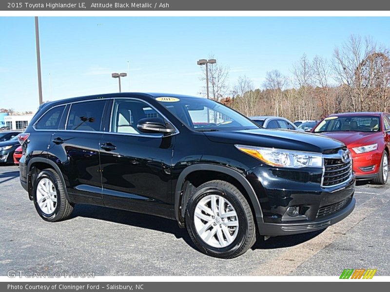 Attitude Black Metallic / Ash 2015 Toyota Highlander LE