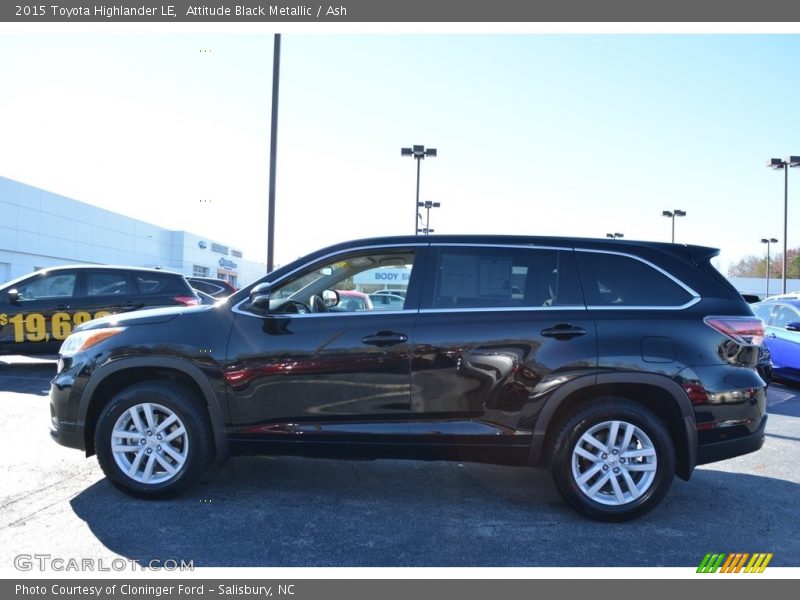 Attitude Black Metallic / Ash 2015 Toyota Highlander LE