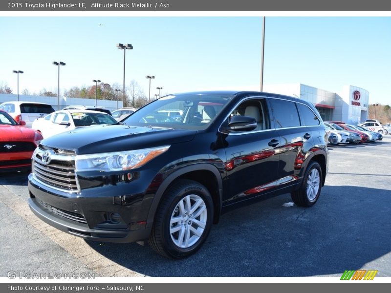 Attitude Black Metallic / Ash 2015 Toyota Highlander LE