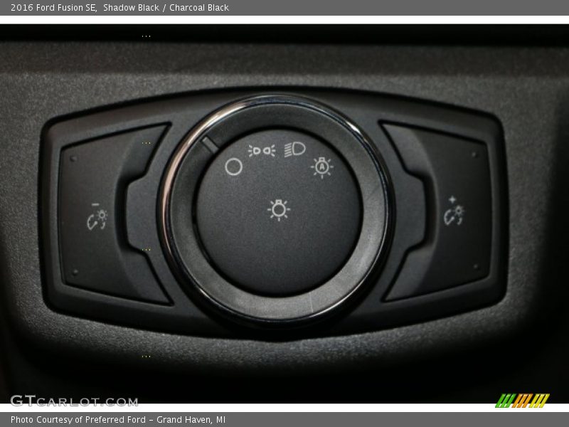 Shadow Black / Charcoal Black 2016 Ford Fusion SE