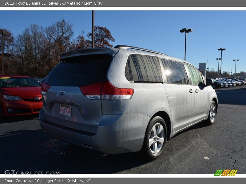 Silver Sky Metallic / Light Gray 2013 Toyota Sienna LE