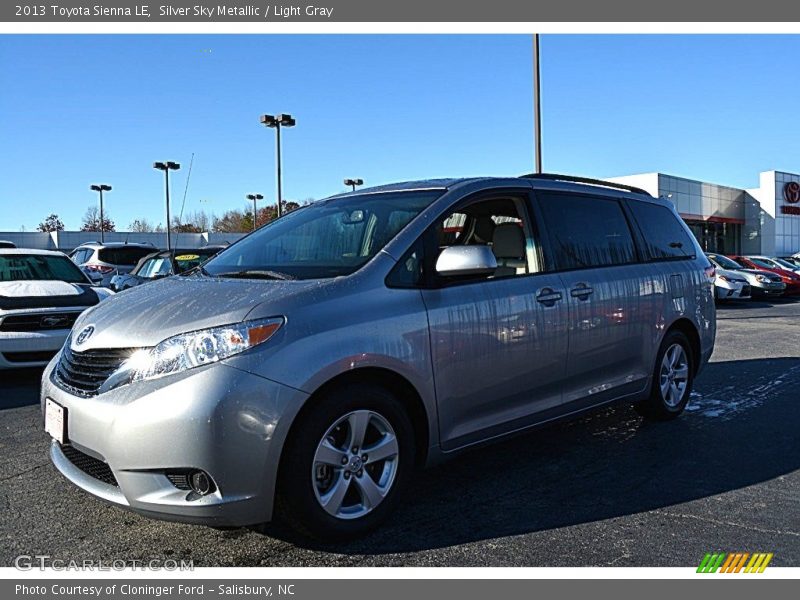 Silver Sky Metallic / Light Gray 2013 Toyota Sienna LE