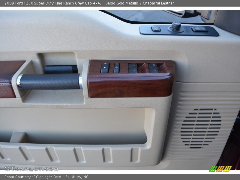 Pueblo Gold Metallic / Chaparral Leather 2009 Ford F250 Super Duty King Ranch Crew Cab 4x4