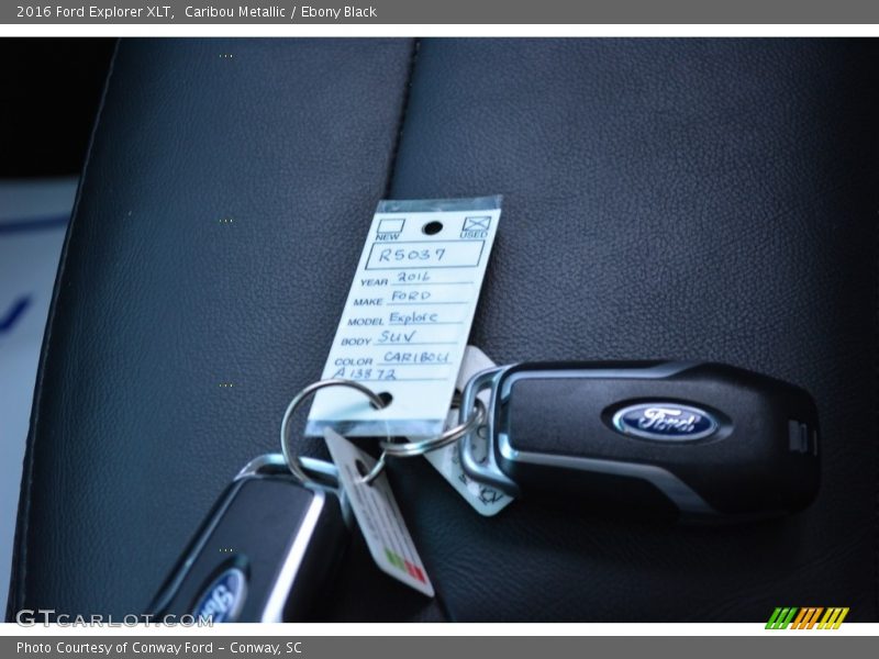 Caribou Metallic / Ebony Black 2016 Ford Explorer XLT