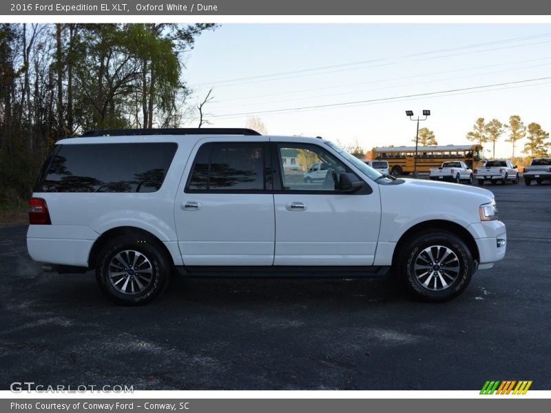 Oxford White / Dune 2016 Ford Expedition EL XLT