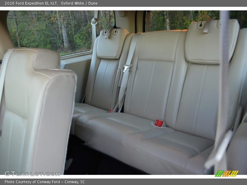 Oxford White / Dune 2016 Ford Expedition EL XLT