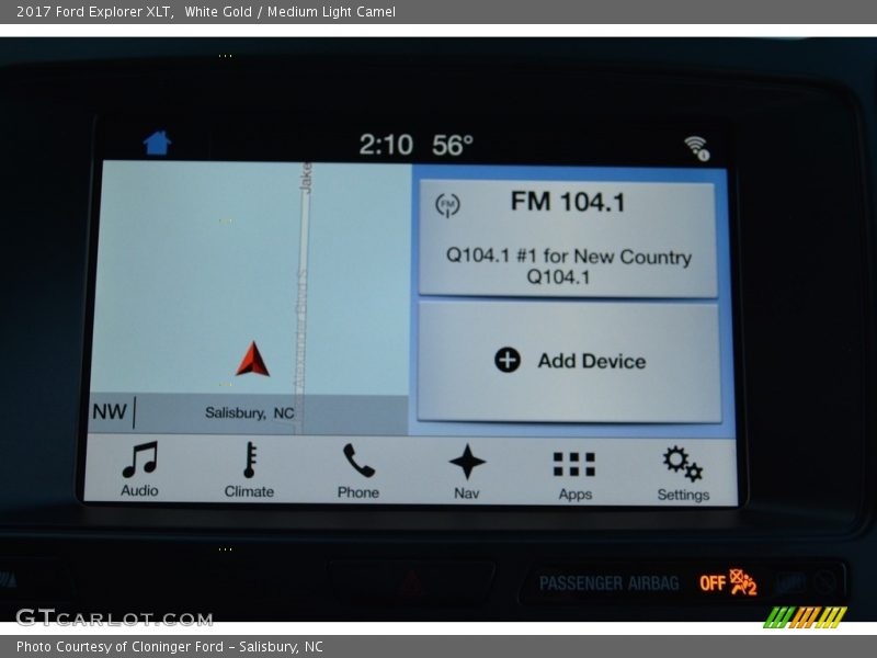 White Gold / Medium Light Camel 2017 Ford Explorer XLT