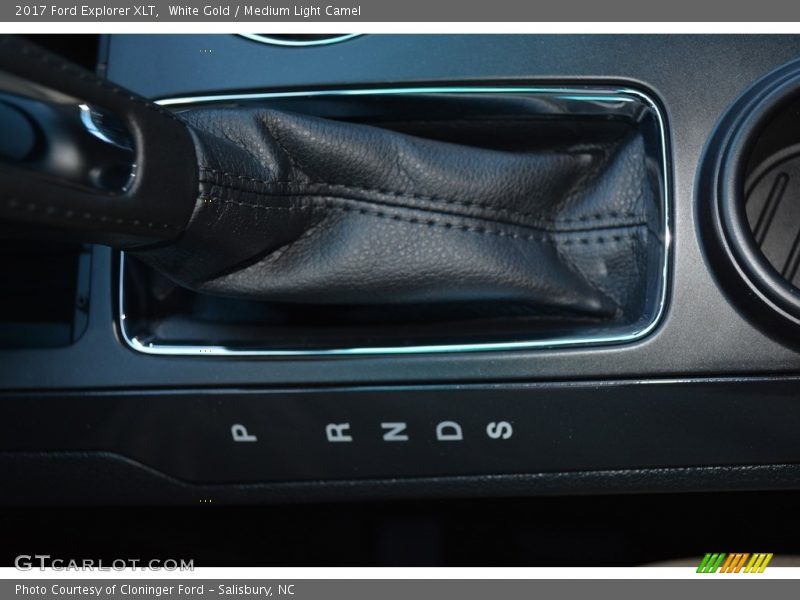 White Gold / Medium Light Camel 2017 Ford Explorer XLT