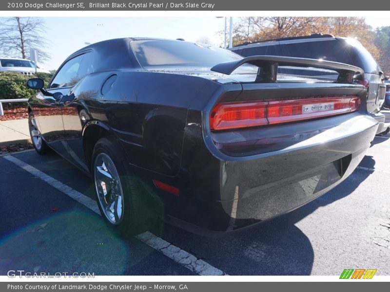 Brilliant Black Crystal Pearl / Dark Slate Gray 2010 Dodge Challenger SE