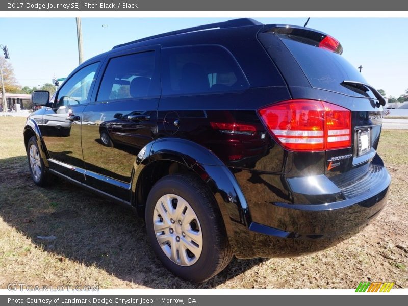 Pitch Black / Black 2017 Dodge Journey SE