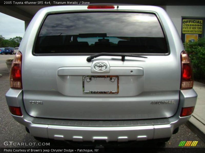 Titanium Metallic / Stone 2005 Toyota 4Runner SR5 4x4