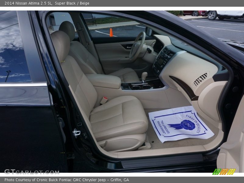 Super Black / Beige 2014 Nissan Altima 2.5 SL