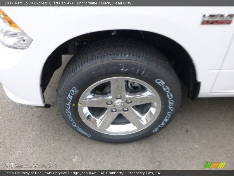 Bright White / Black/Diesel Gray 2017 Ram 1500 Express Quad Cab 4x4