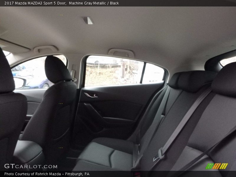 Machine Gray Metallic / Black 2017 Mazda MAZDA3 Sport 5 Door