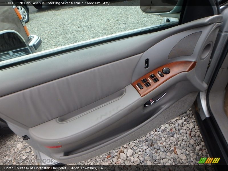 Sterling Silver Metallic / Medium Gray 2001 Buick Park Avenue