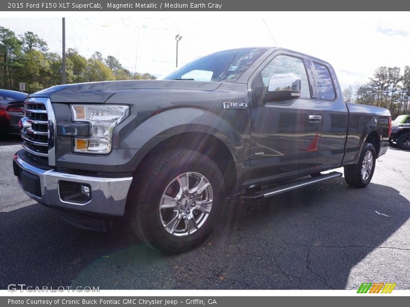 Magnetic Metallic / Medium Earth Gray 2015 Ford F150 XLT SuperCab