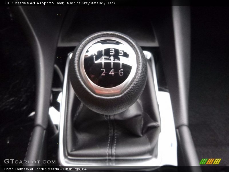 Machine Gray Metallic / Black 2017 Mazda MAZDA3 Sport 5 Door