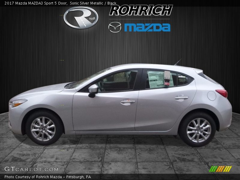 Sonic Silver Metallic / Black 2017 Mazda MAZDA3 Sport 5 Door