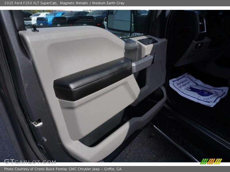 Magnetic Metallic / Medium Earth Gray 2015 Ford F150 XLT SuperCab