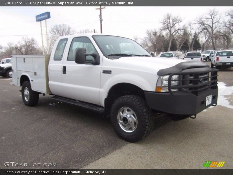 Oxford White / Medium Flint 2004 Ford F250 Super Duty XL SuperCab 4x4
