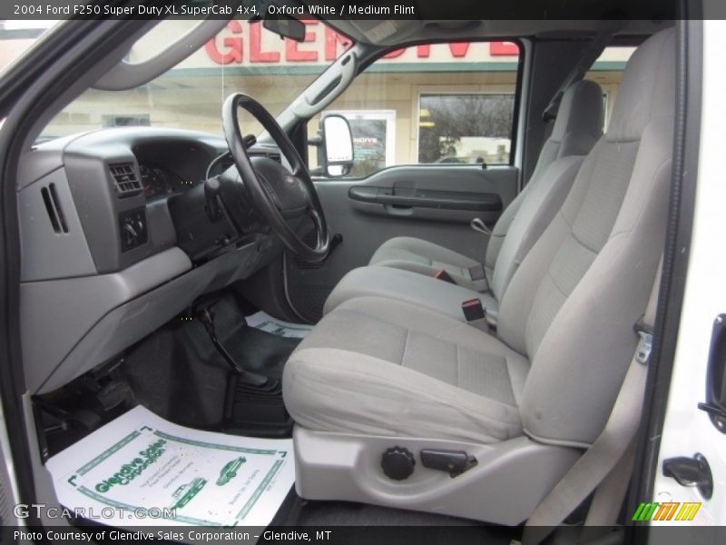Oxford White / Medium Flint 2004 Ford F250 Super Duty XL SuperCab 4x4