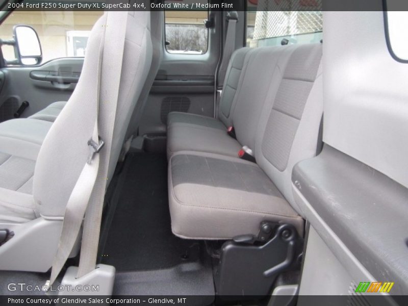 Oxford White / Medium Flint 2004 Ford F250 Super Duty XL SuperCab 4x4
