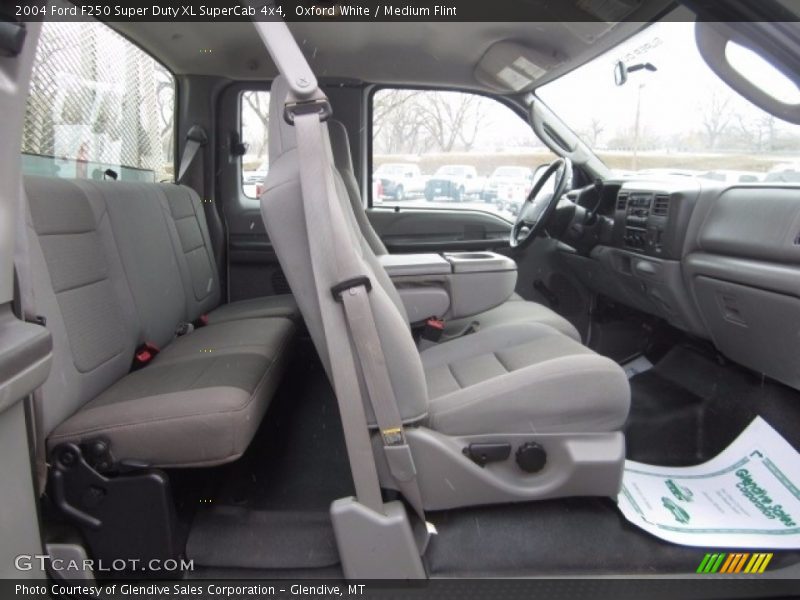Oxford White / Medium Flint 2004 Ford F250 Super Duty XL SuperCab 4x4