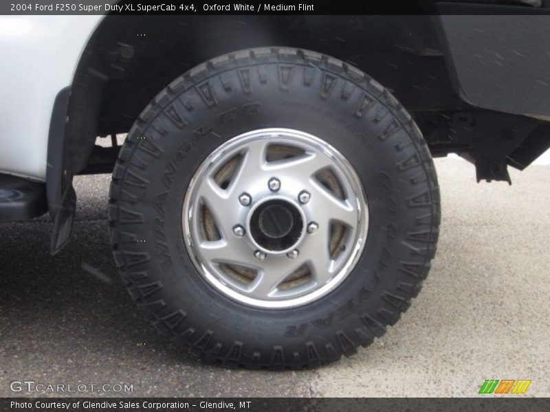 Oxford White / Medium Flint 2004 Ford F250 Super Duty XL SuperCab 4x4
